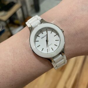 DKNY White Ceramic Watch NON-WORKING